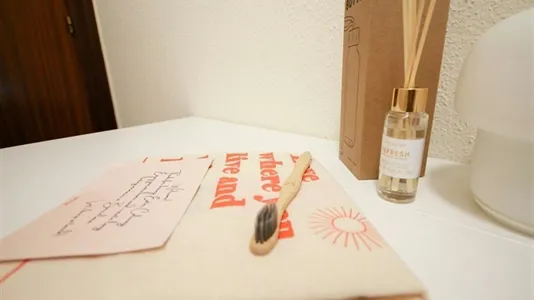 Rooms in Barcelona Sarrià-St. Gervasi - photo 9