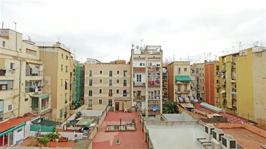 Rooms in Barcelona Ciutat Vella - photo 4