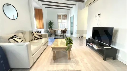 Apartments in Valencia Ciutat Vella - photo 3