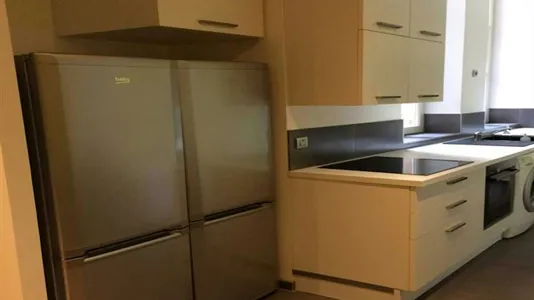 Rooms in Lyon - photo 4