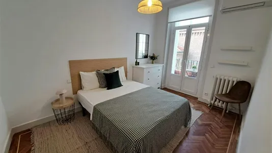 Apartments in Madrid Retiro - photo 8