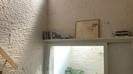 Houses in Brussels Sint-Jans-Molenbeek - photo 4