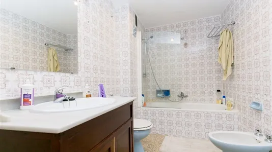 Rooms in Granada - photo 7