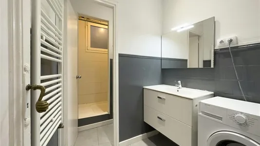 Rooms in Barcelona Ciutat Vella - photo 5