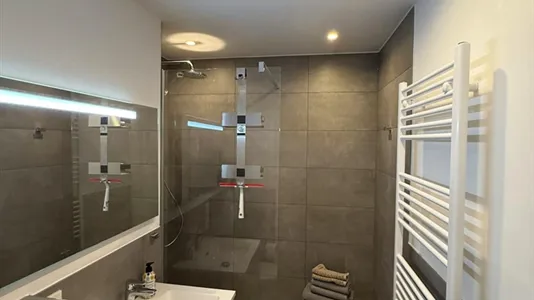 Apartments in Frankfurt Süd - photo 2