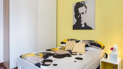 Room for rent in Milano Zona 6 - Barona, Lorenteggio, Milan