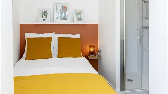 Rooms in Lyon - photo 2