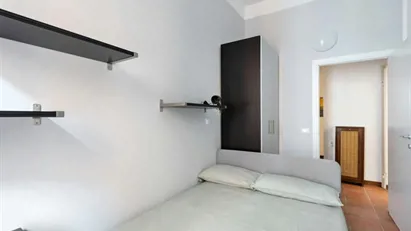 Room for rent in Milano Zona 1 - Centro storico, Milan