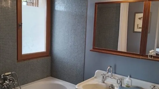 Houses in Nîmes - photo 6