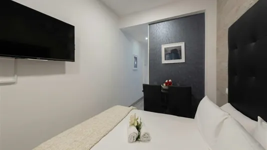 Apartments in Madrid Centro - photo 5