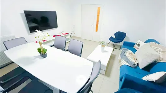 Apartments in Créteil - photo 4