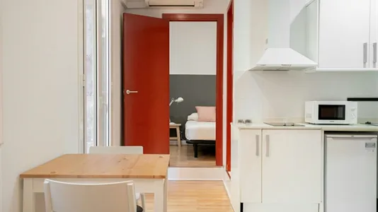 Apartments in Barcelona Ciutat Vella - photo 10