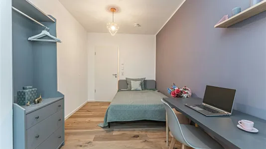 Rooms in Location is not specified - photo 1