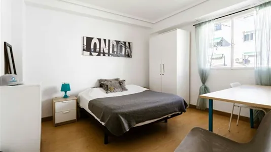 Rooms in Valencia Algirós - photo 1