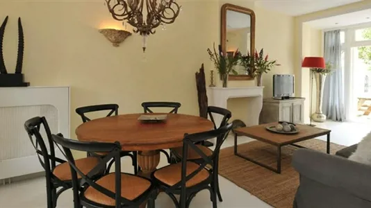 Apartments in Amsterdam Oud-West - photo 1