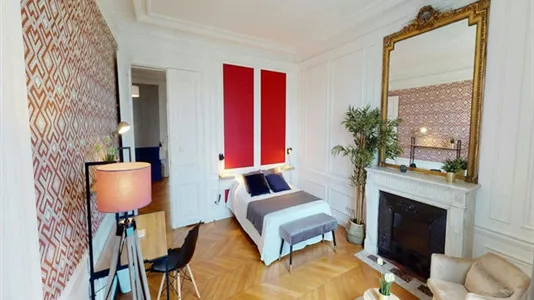 Rooms in Paris 17ème arrondissement - photo 1