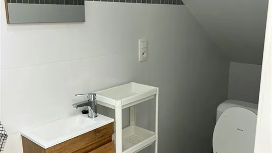 Rooms in Charleroi - photo 7