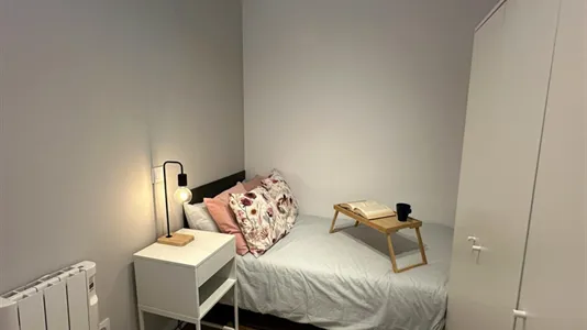 Rooms in Madrid Carabanchel - photo 3