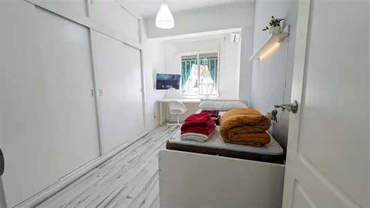 Rooms in Córdoba - photo 1