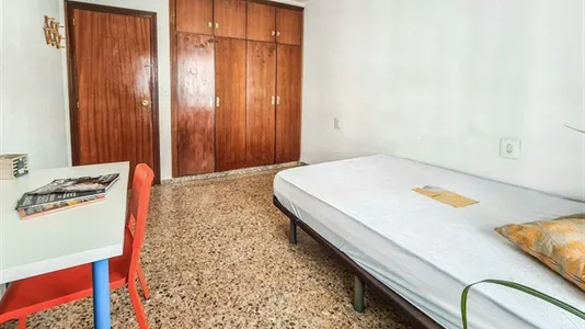Rooms in Alboraya - photo 1