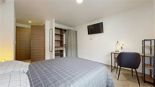 Rooms in Grenoble - photo 3