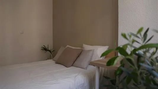 Rooms in Valencia Camins al Grau - photo 4