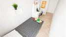 Room for rent, Bari, Puglia, Via Giulio Petroni