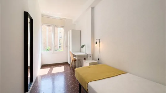 Rooms in Barcelona Sarrià-St. Gervasi - photo 2