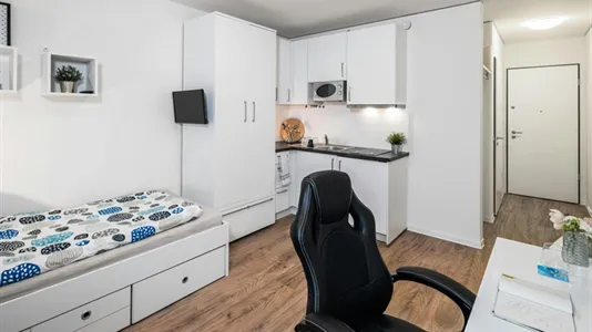 Apartments in Hamburg Wandsbek - photo 2