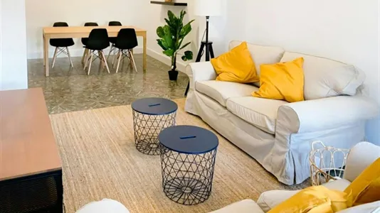 Rooms in Valencia Ciutat Vella - photo 5