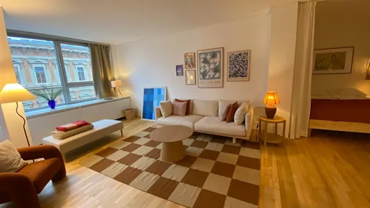 Apartments in Vienna Innere Stadt - photo 2