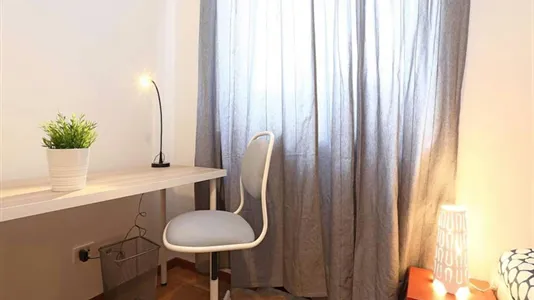 Rooms in Roma Municipio II – Parioli/Nomentano - photo 4