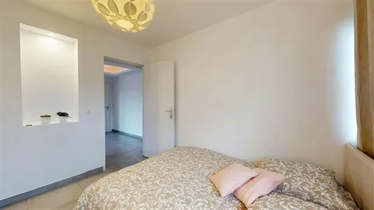 Apartments in Lyon - photo 9