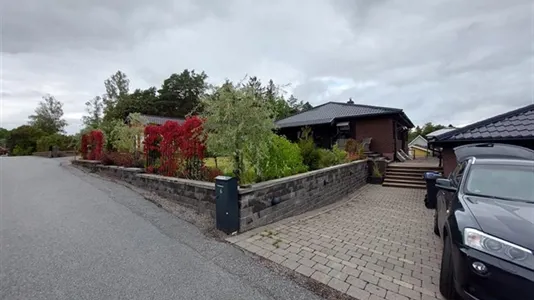 Houses in Täby - photo 1