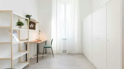 Room for rent in Milano Zona 6 - Barona, Lorenteggio, Milan