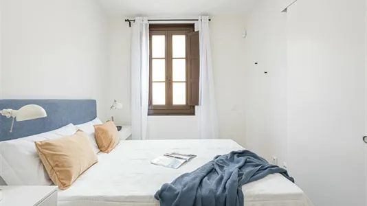 Apartments in Barcelona Ciutat Vella - photo 10