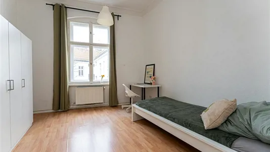 Rooms in Berlin Mitte - photo 2