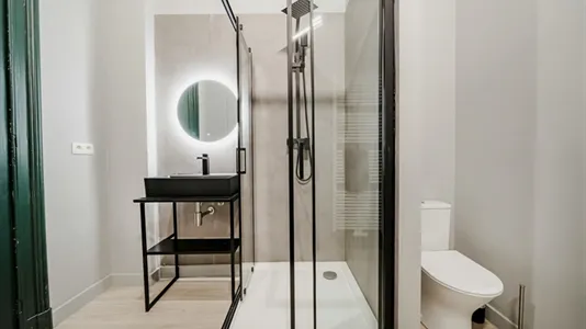 Rooms in Charleroi - photo 3