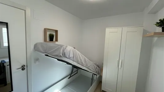 Rooms in Valencia Extramurs - photo 4