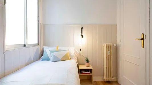 Rooms in Madrid Salamanca - photo 4