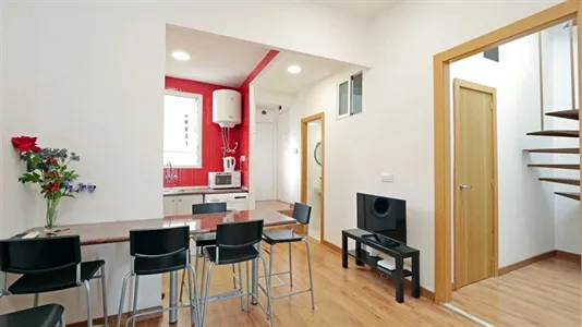 Rooms in Barcelona Ciutat Vella - photo 6