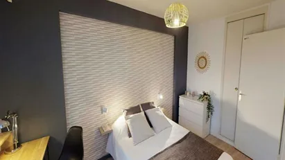 Room for rent in Paris 13ème arrondissement - Place d'Italie, Paris