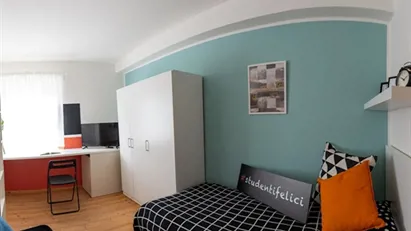 Room for rent in Udine, Friuli-Venezia Giulia