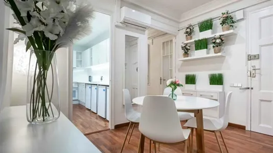 Rooms in Barcelona Sarrià-St. Gervasi - photo 9