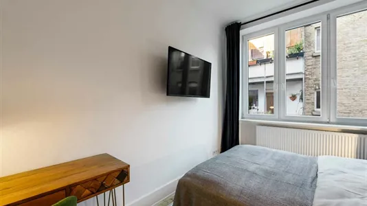 Rooms in Stuttgart-Mitte - photo 1