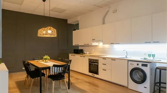 Rooms in Madrid Hortaleza - photo 8