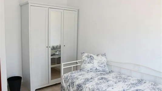 Rooms in Zaragoza - photo 1