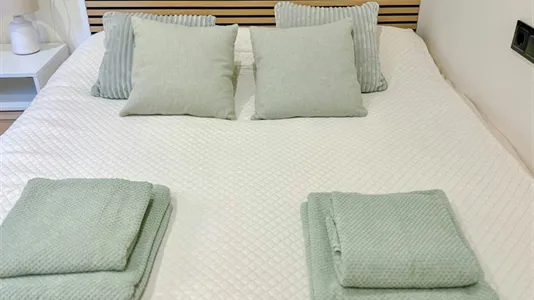 Apartments in Barcelona Ciutat Vella - photo 6