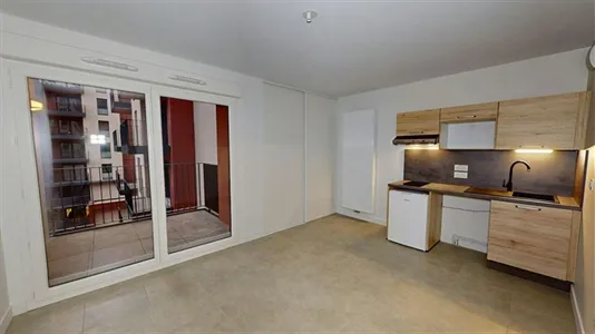 Apartments in Clermont-Ferrand - photo 2