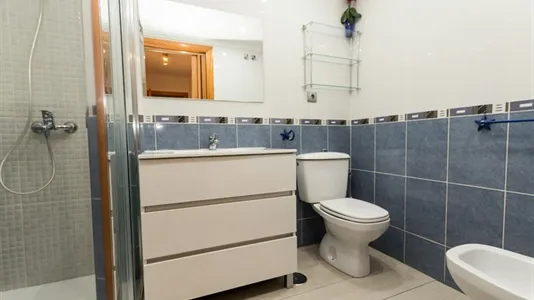 Rooms in Málaga - photo 6